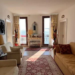 La Corte Dei Dogi Couette-café